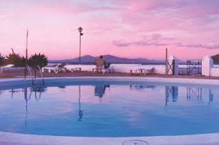 Las Gaviotas Apartments คอร์ราเลโฮ ภายนอก รูปภาพ